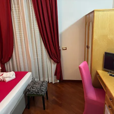 B&B Rifugio Di Roma Upon Metro B Pvt Bathroom Pvt Balcon-2